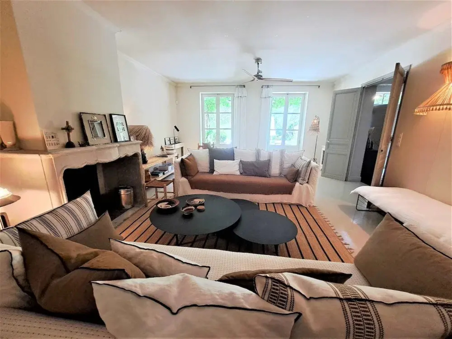 Villa Maillane 18th Century Residence Completely Renovated