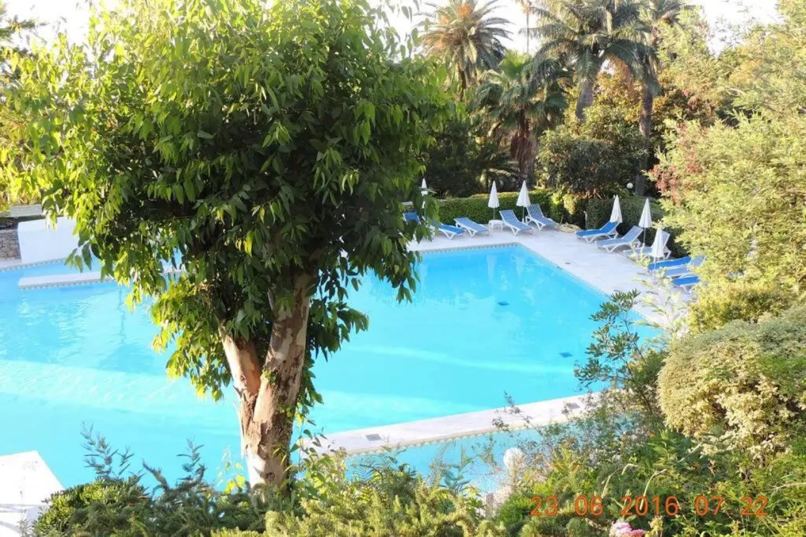 STUDIO STANDING VUE MER 2 PERS. 5 min.CANNES