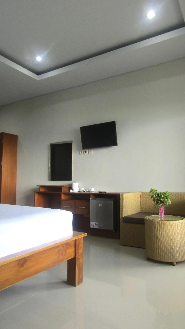 Caldera Hotel & Restaurant