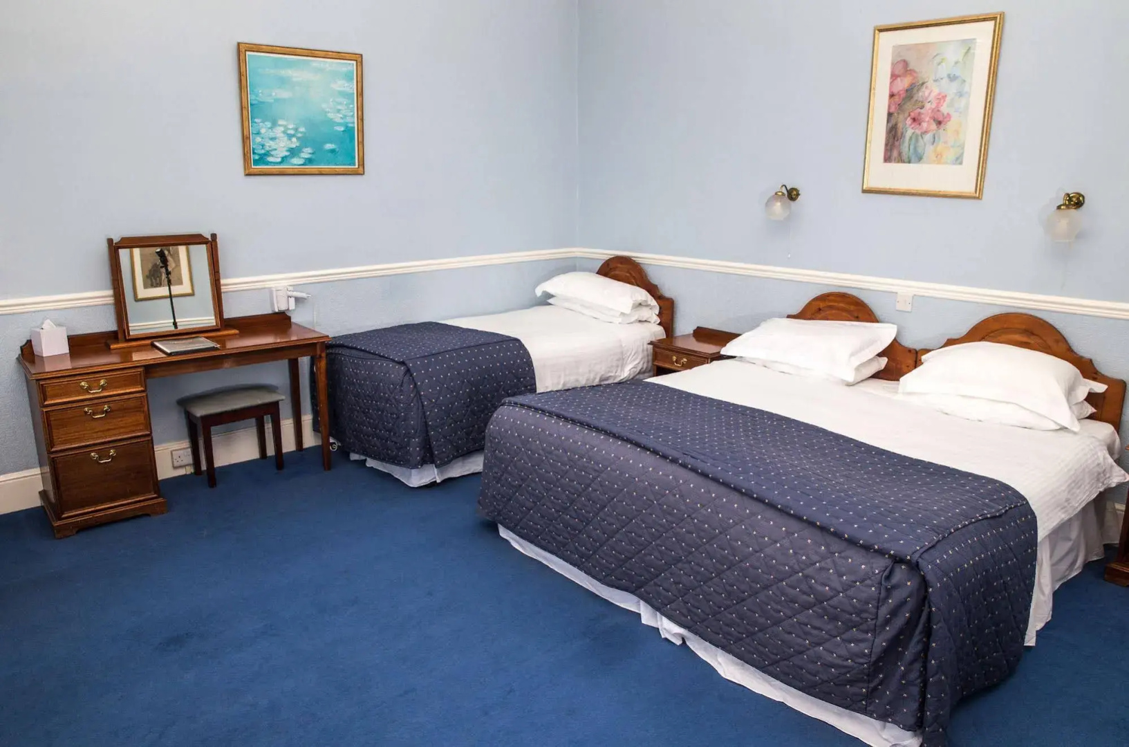 The Queens Hotel