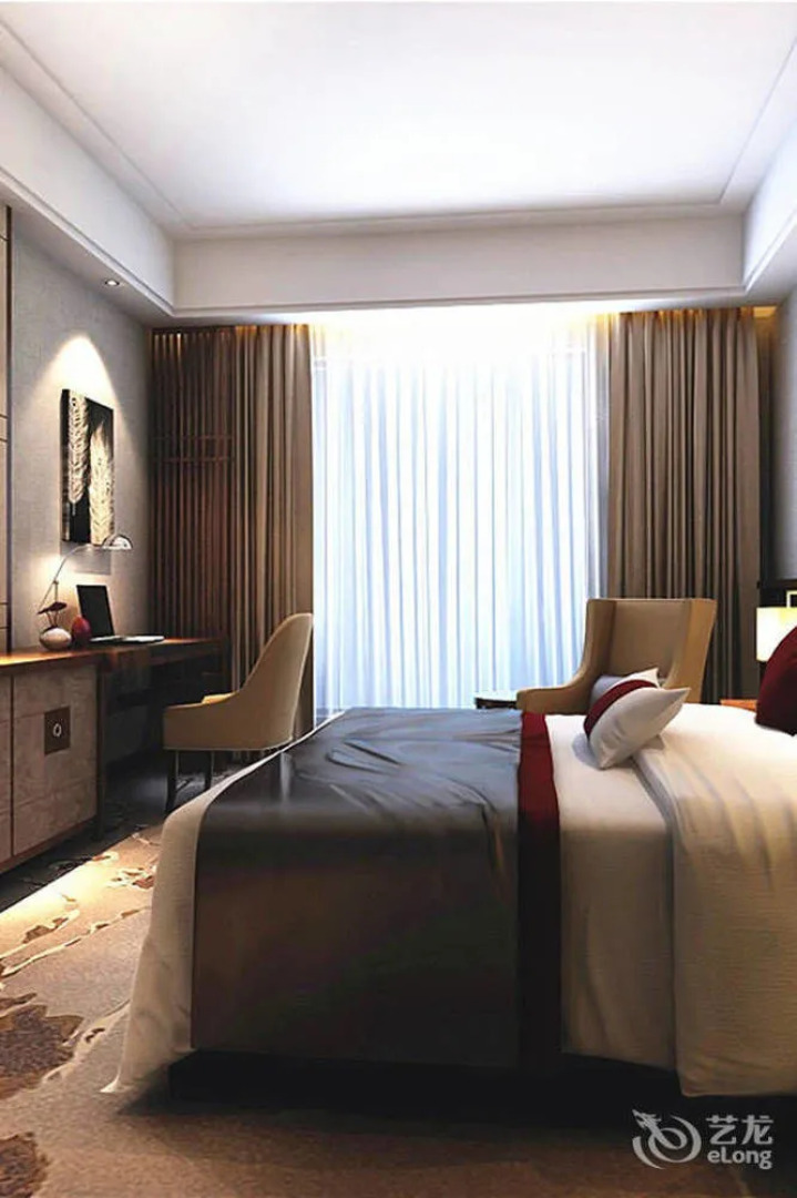 Xianyou Huaqiao Hotel