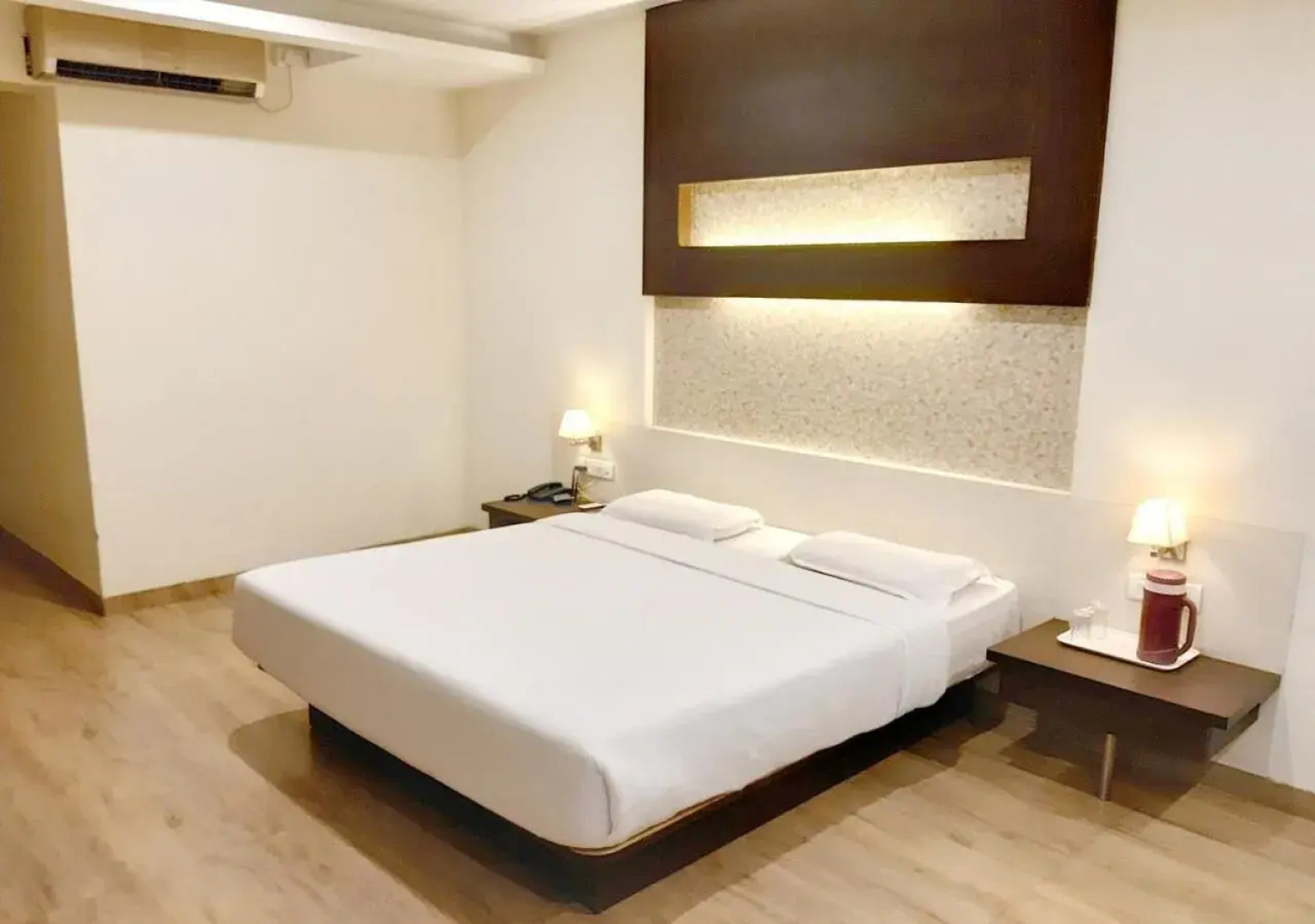 Hotel Adarsha Palace