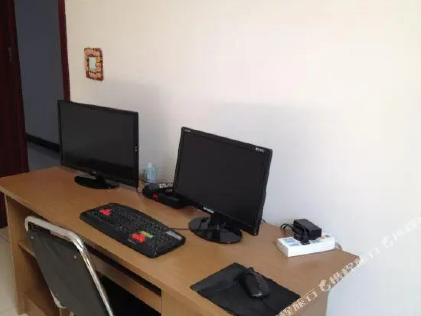 Rujia Inn Laiwu Yipin Alley