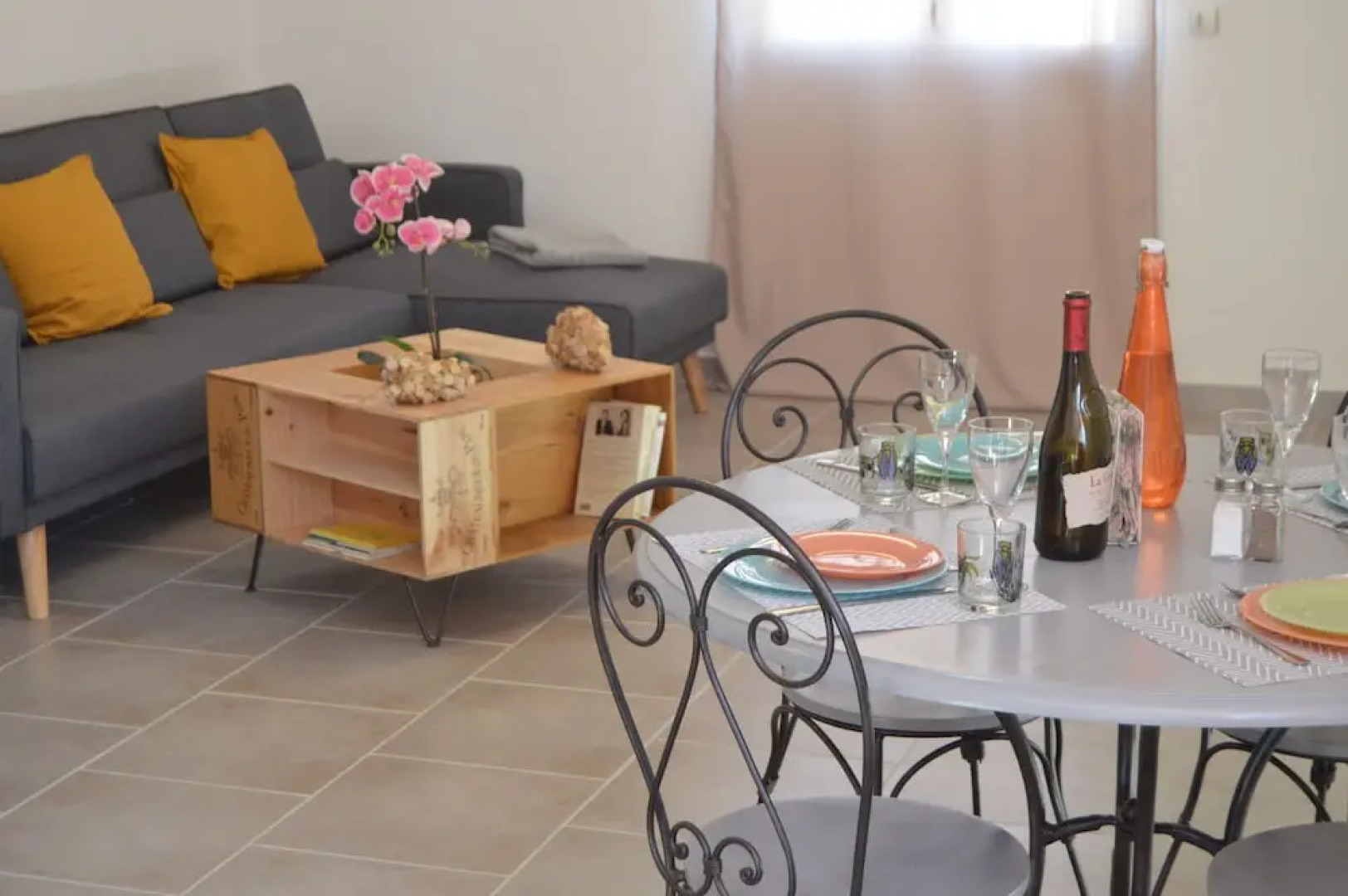 A 2 pas des vignes numero 12