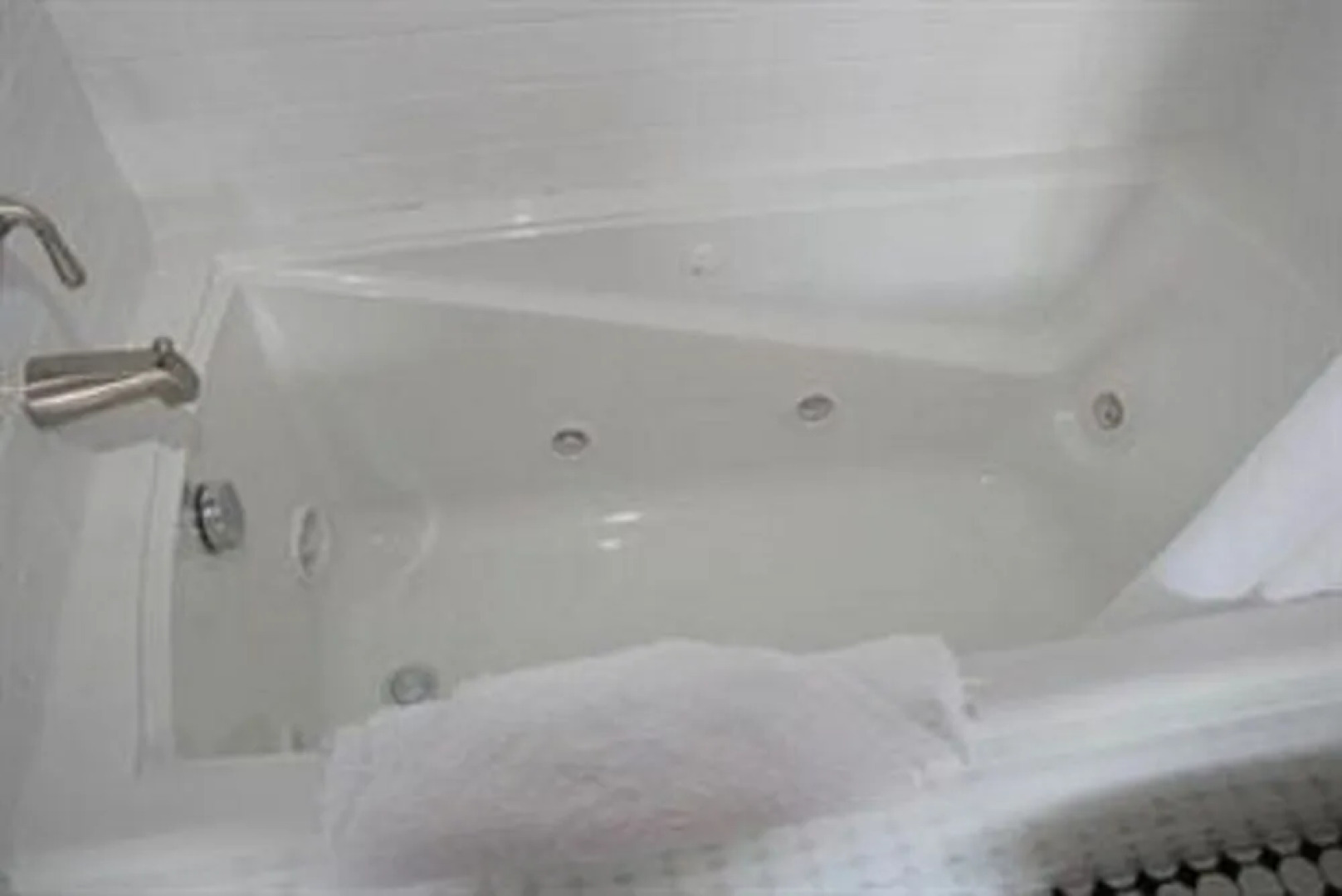 The Corsair & Cross Rip Oceanfront Resort