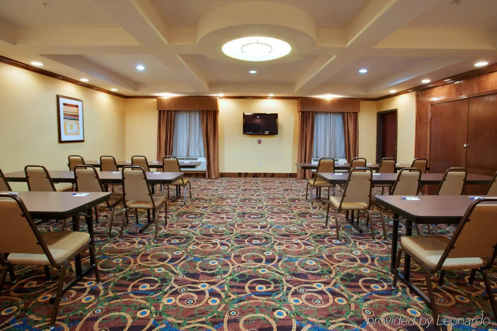 Holiday Inn Express & Suites Waller - Prairie View by IHG