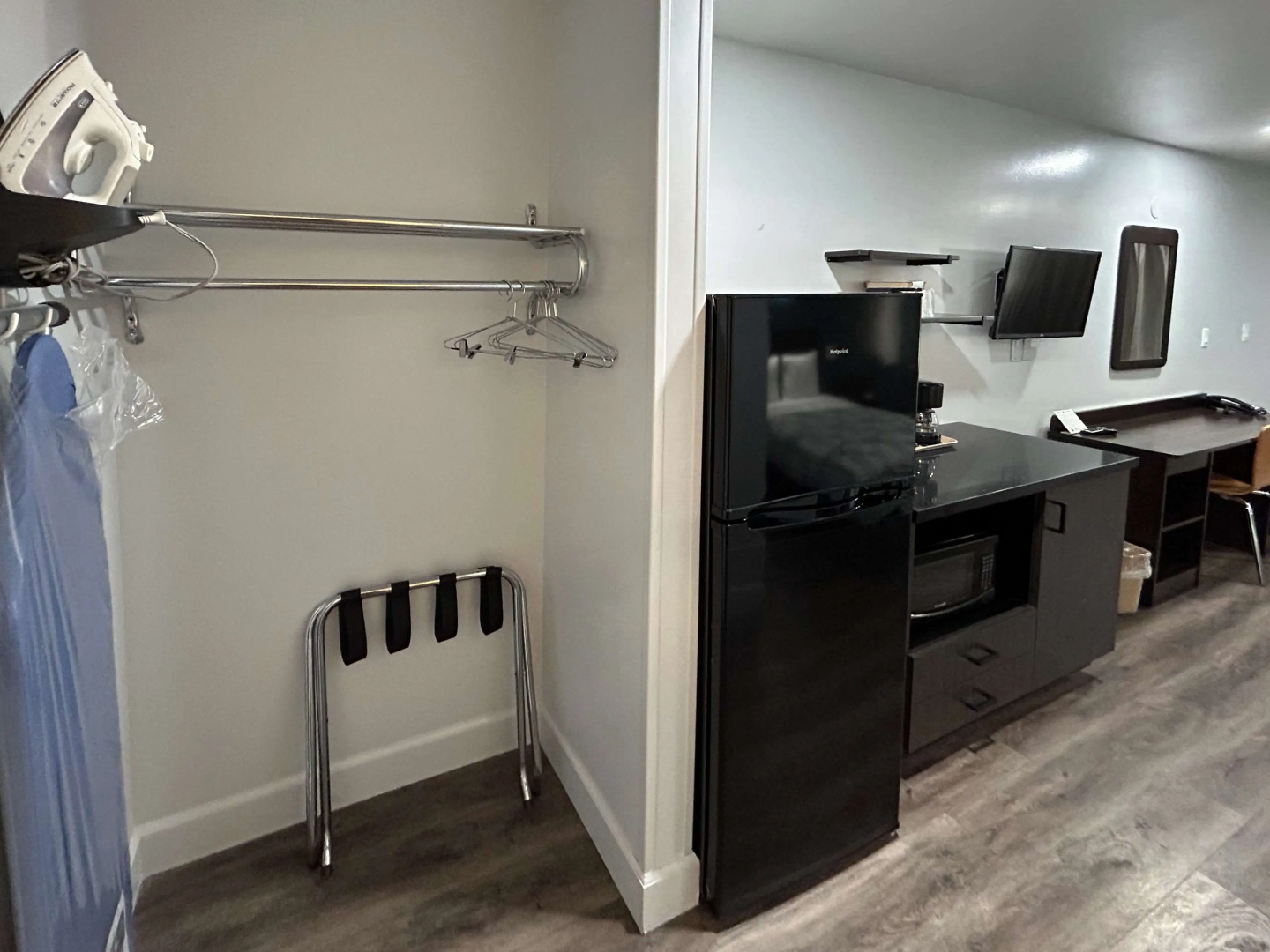 Studio 6 Suites Hesperia, CA – West Main Street – I-15