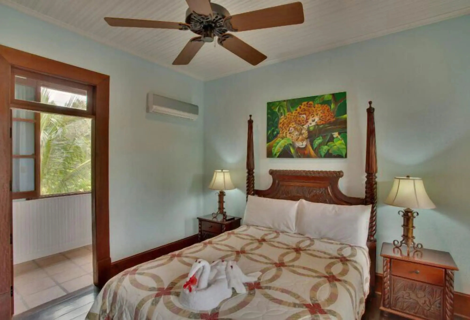 Mahogany Hall Boutique Resort