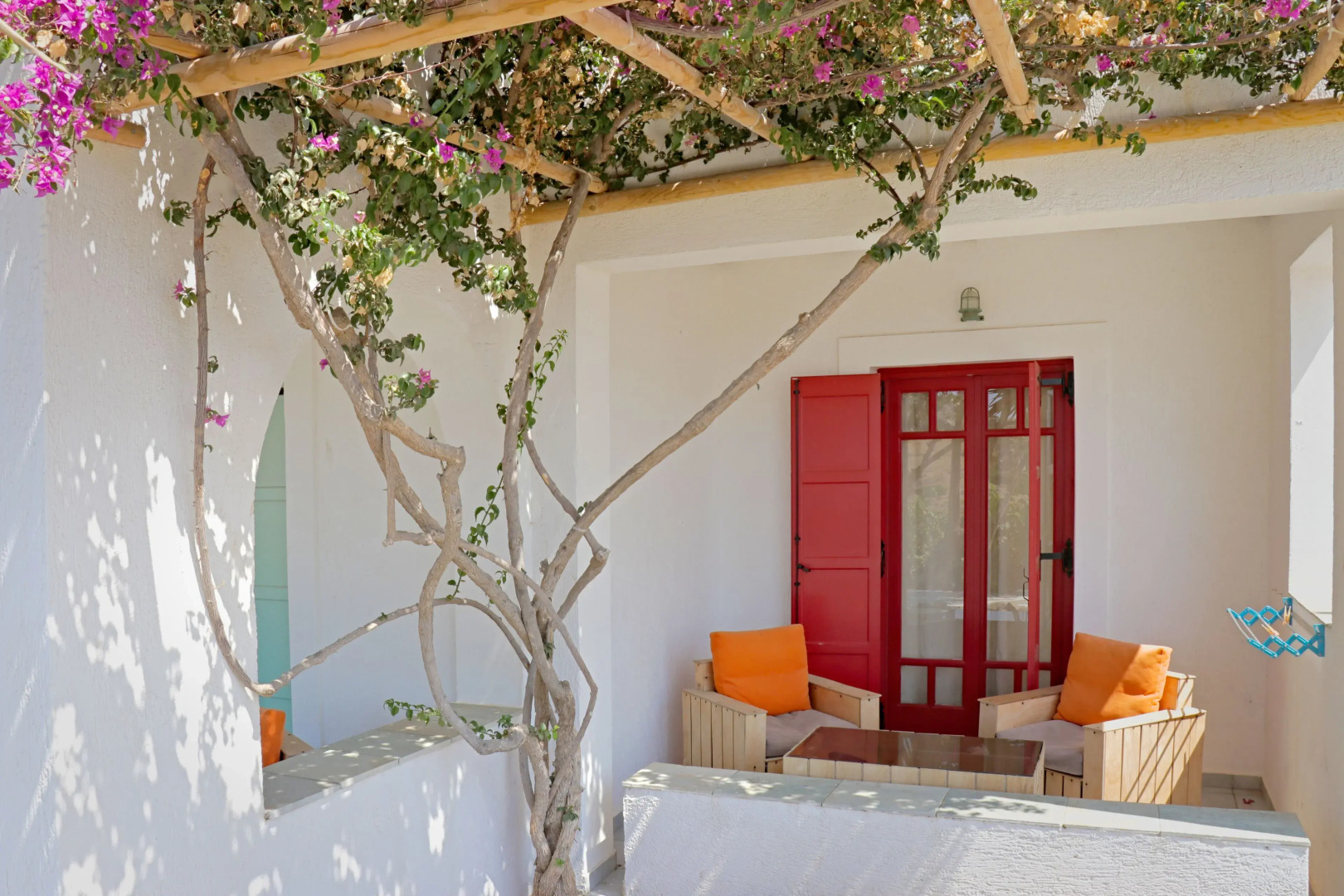 Ailouros summer hotel