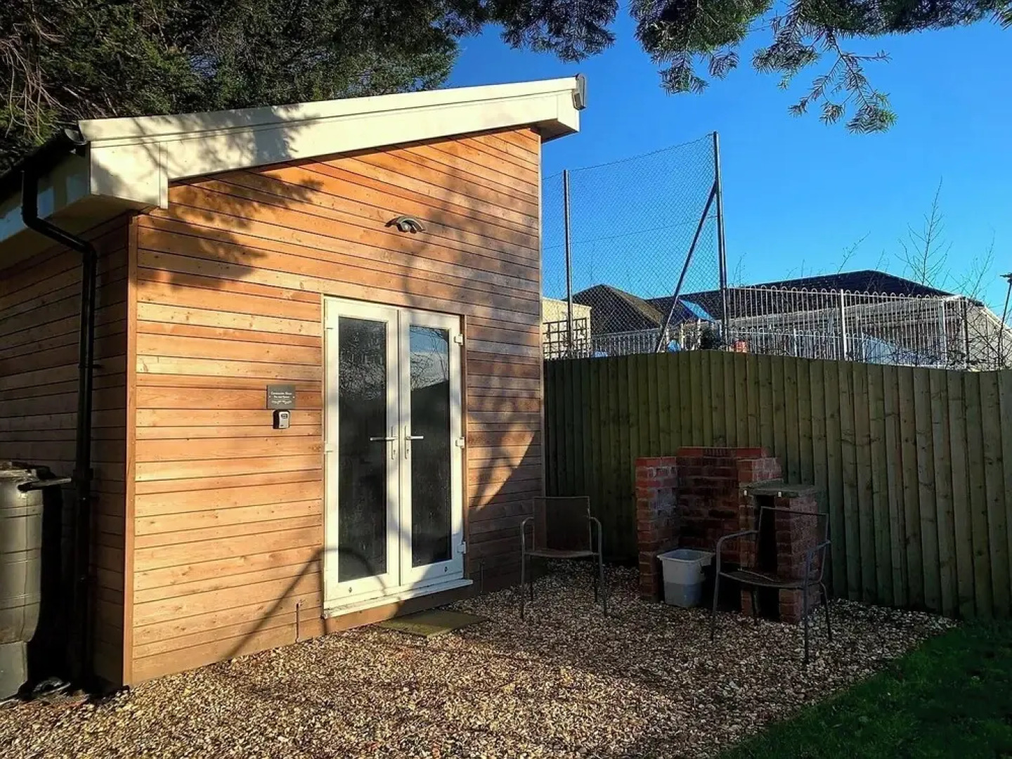 Y Caban-the Cabin-1 Bed-sleeps 2-parking-fast Wifi