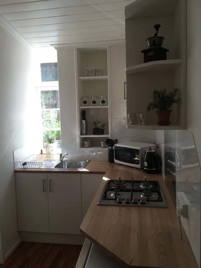 Mellers of Auburn Cafe and Accommodation