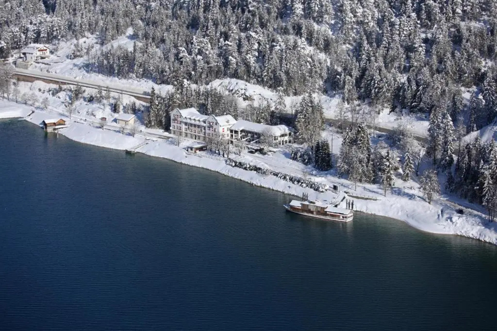 Chalet & Apartments Tiroler Bua