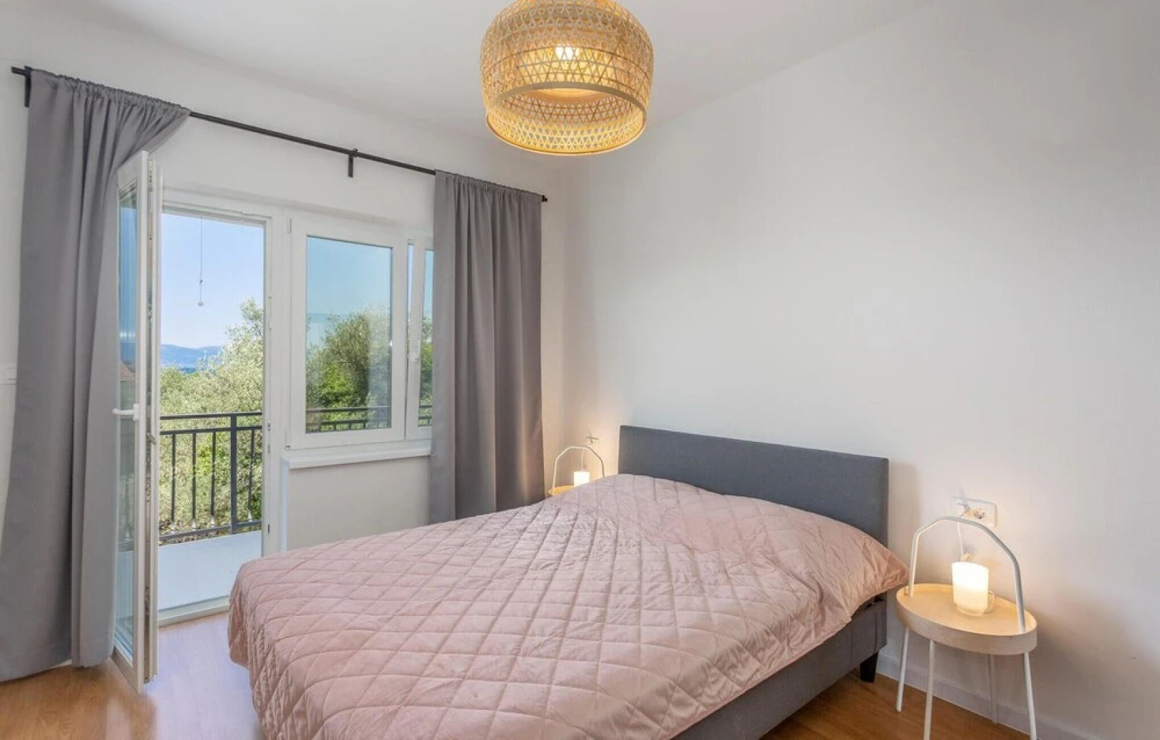 Stunning Apartment in Malinska With 3 Bedrooms and Wifi