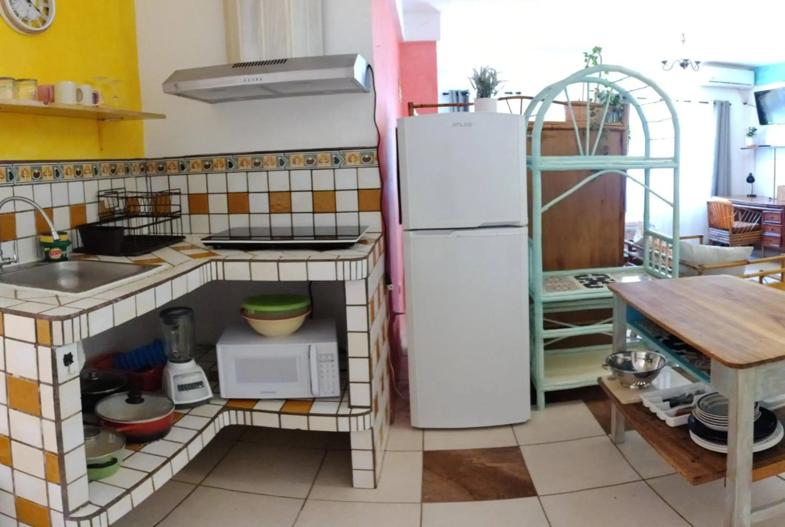 Cool Vibes Beach Hostel