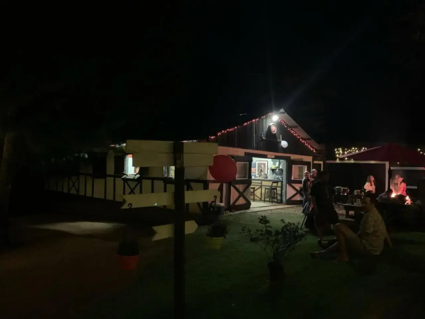 Woodcutters Guest House & Cottage