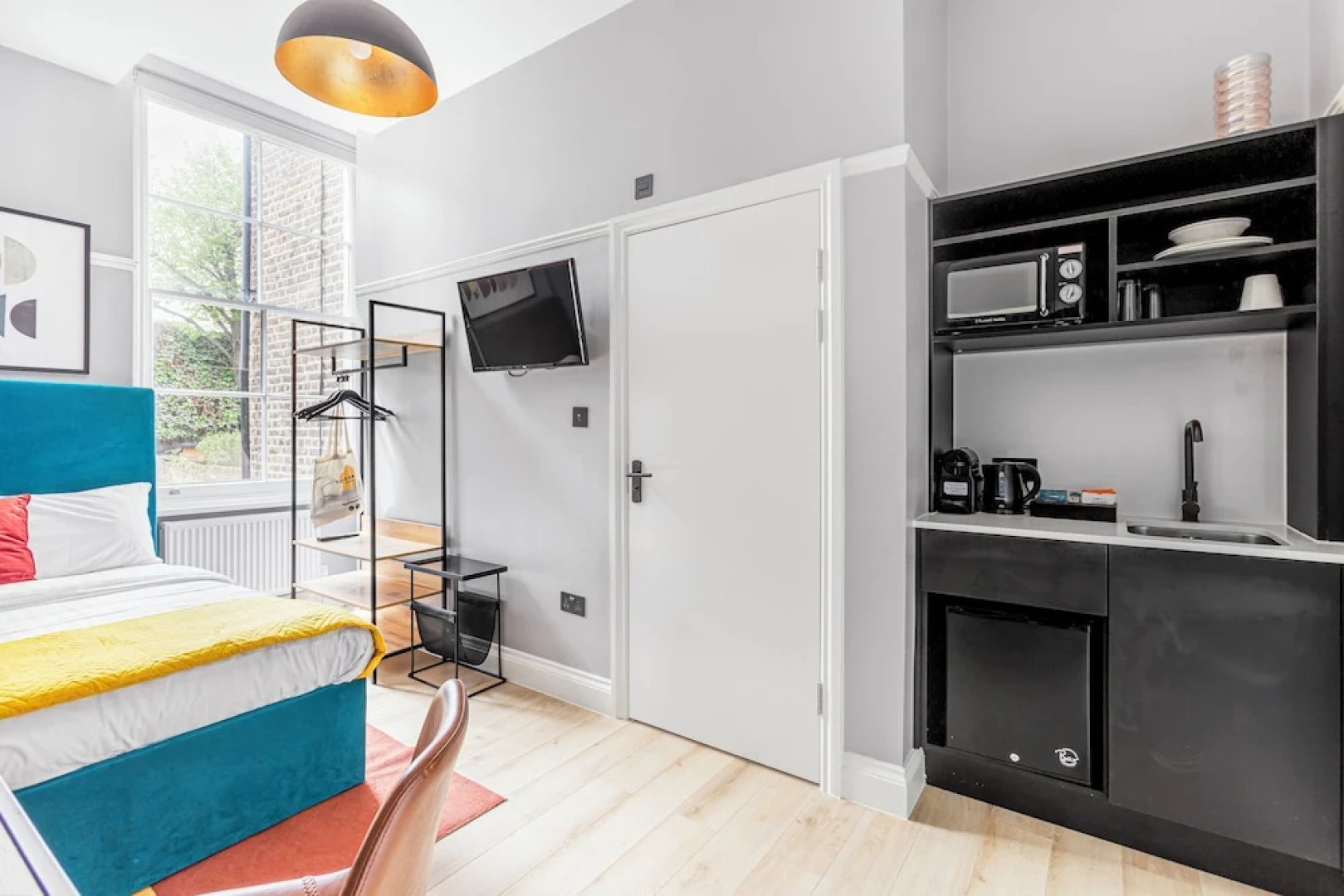 Bob W London Earl's Court - Philbeach Gardens