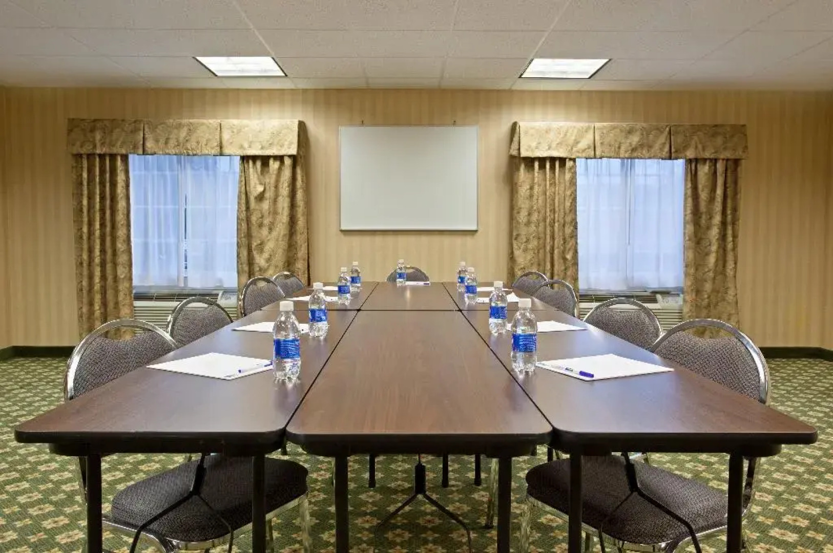 Holiday Inn Express Mount Pleasant-Scottdale by IHG