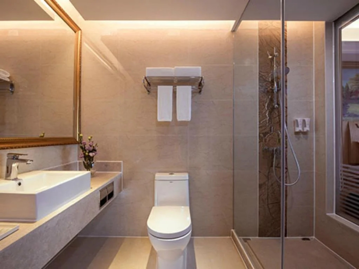 Vienna International Hotel Meizhou Dingzi Bridge