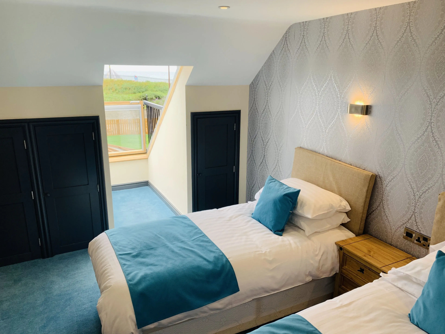 Barmouth Beach Club