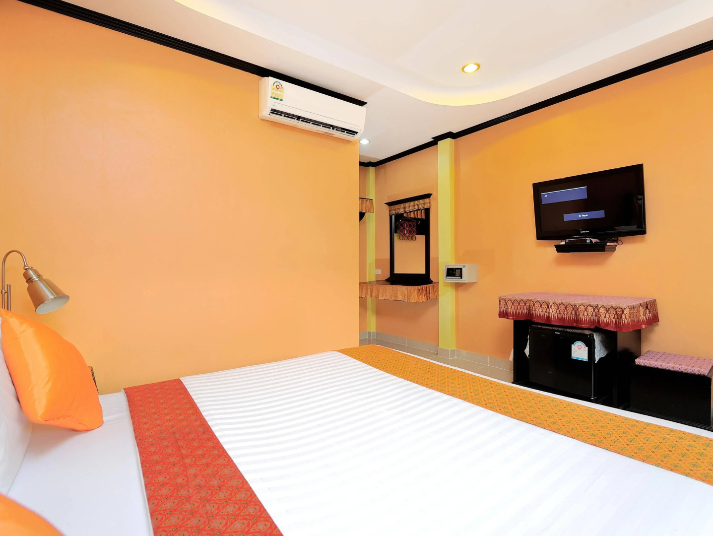 Phi Phi Chang Grand Resort & Spa