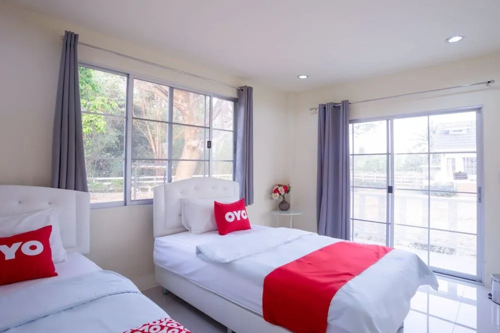 OYO 556 Chaisathan Cottage