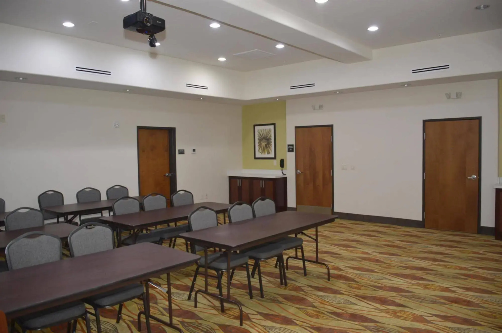 Best Western Plus Spring Inn & Suites