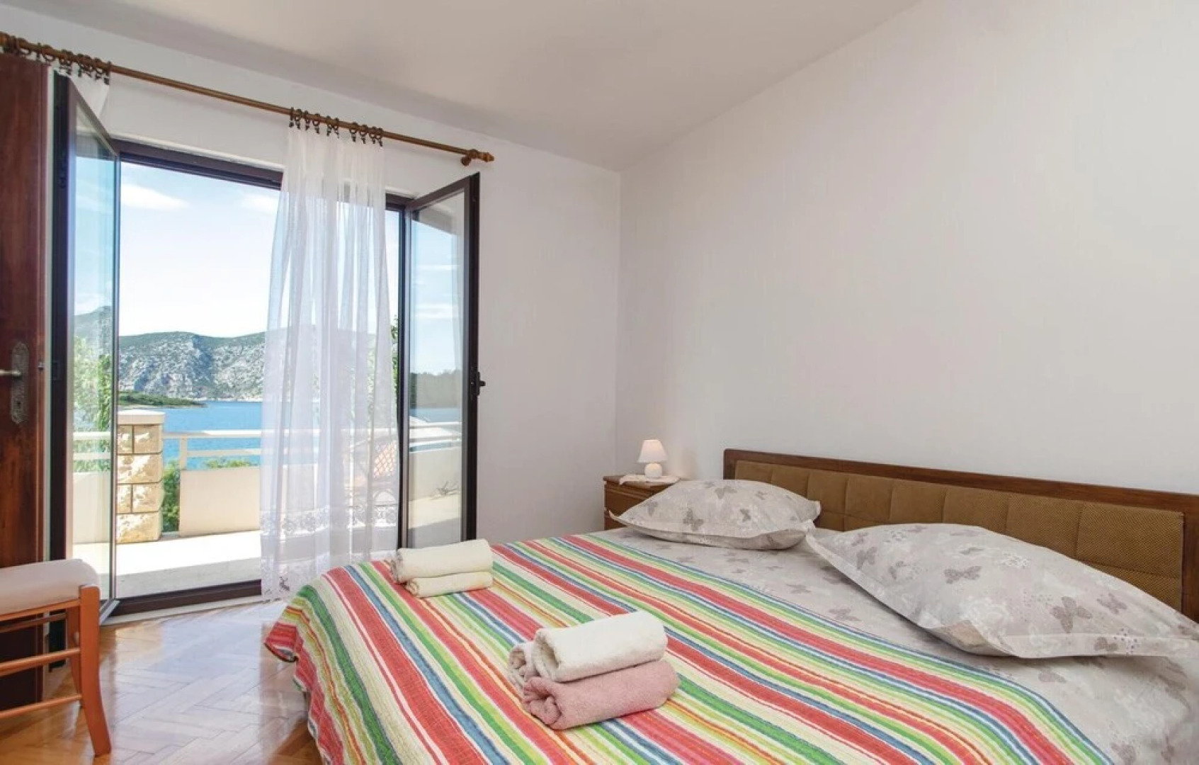 Awesome Home in Racisce With Wifi and 4 Bedrooms