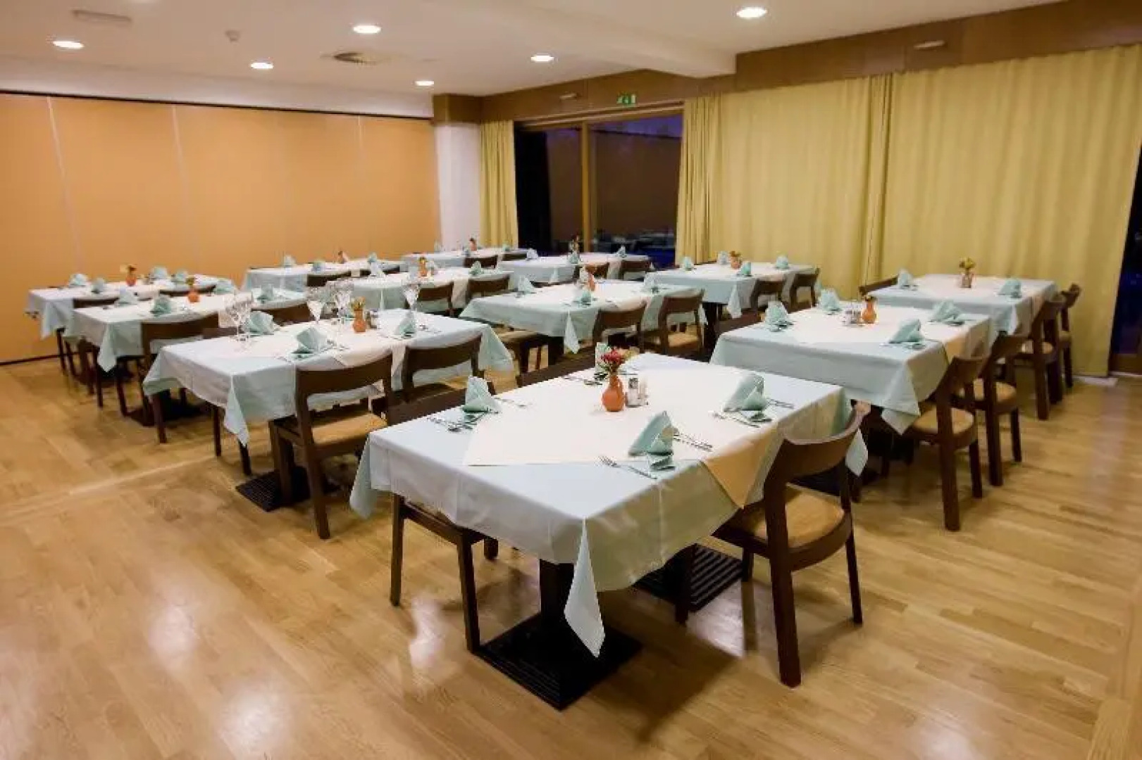 Pohorje Village Wellbeing Resort - Forest Hotel Videc