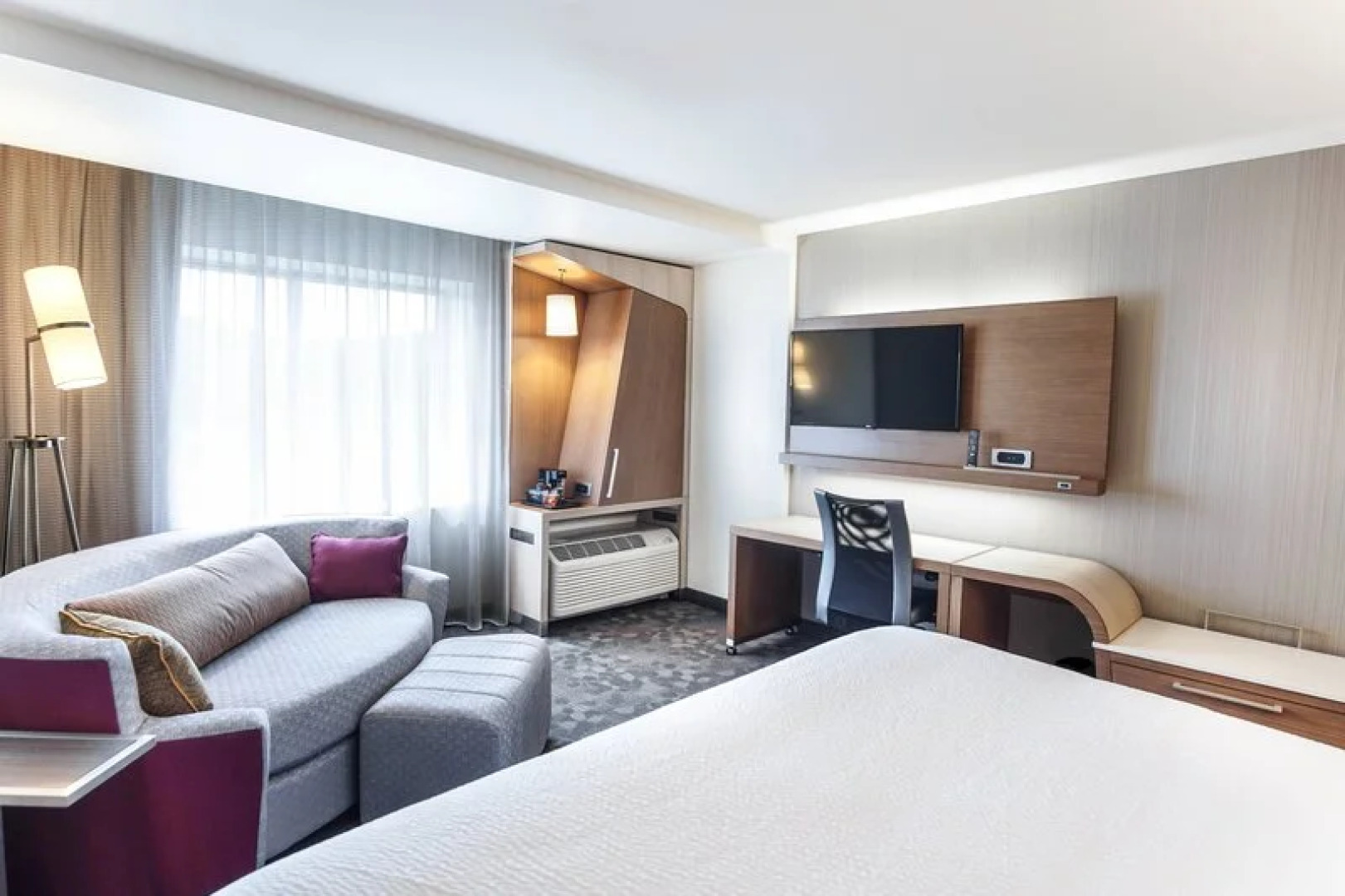 Courtyard Lenox Berkshires