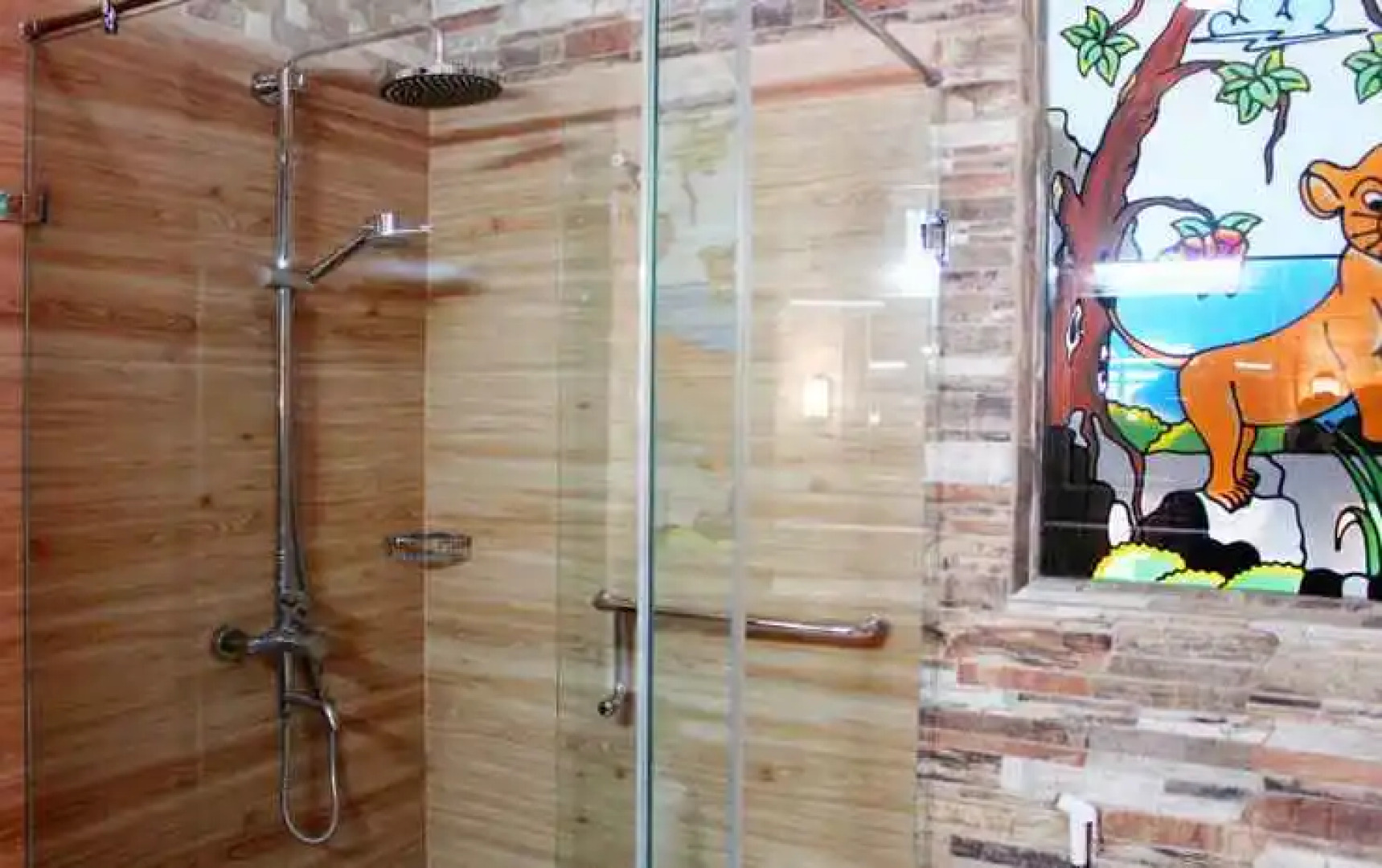 Seruni Hotel Hobbit House