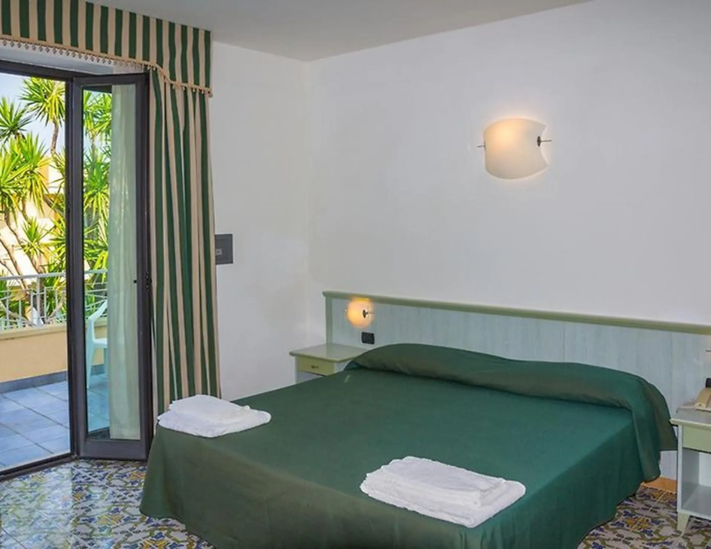 Отель Nettuno Palace