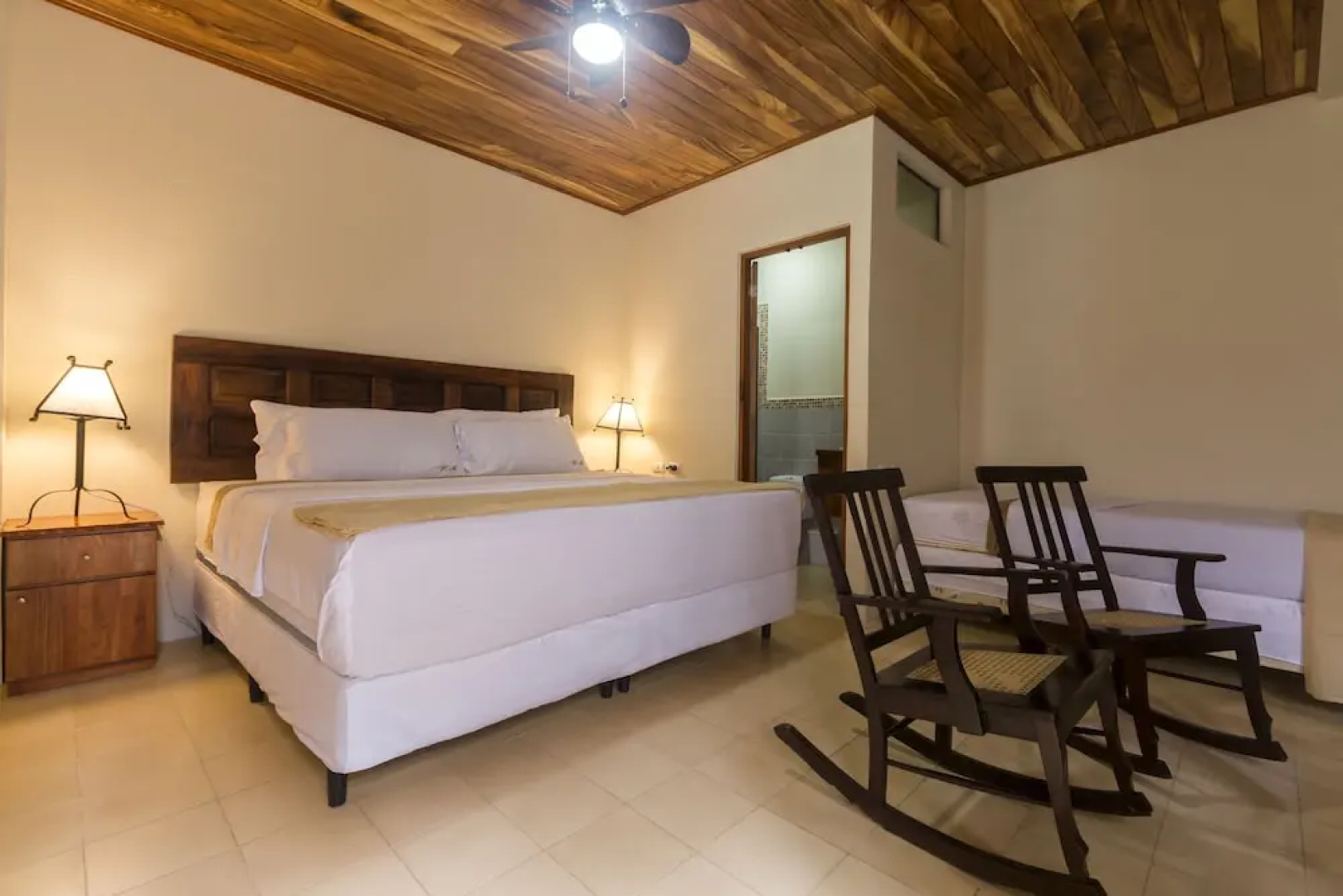 Hotel Mirna