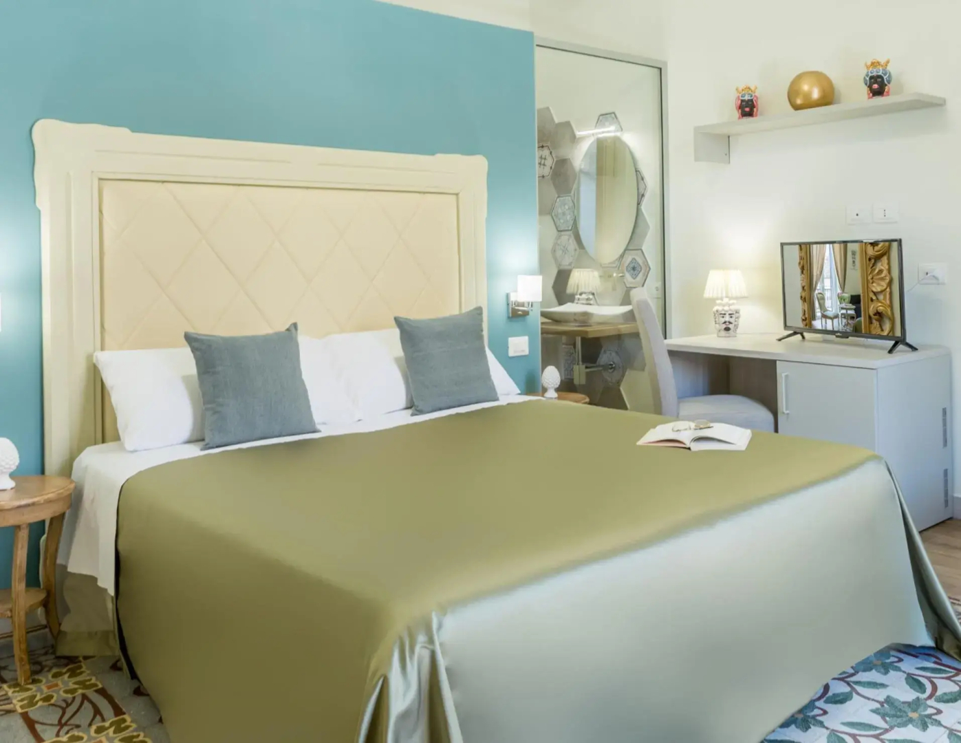 Kéramos Luxury Rooms