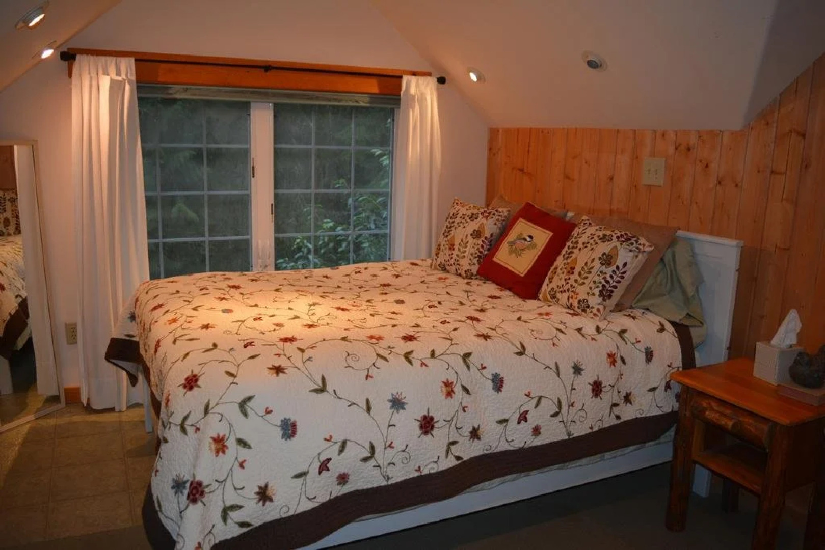 Copper Creek Inn at Mt Rainier