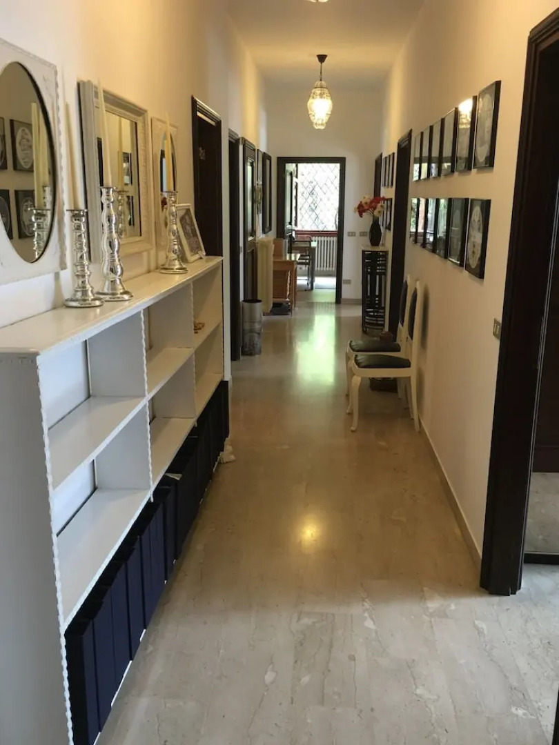 Swan's Nest Luxury Apartment on the Lake