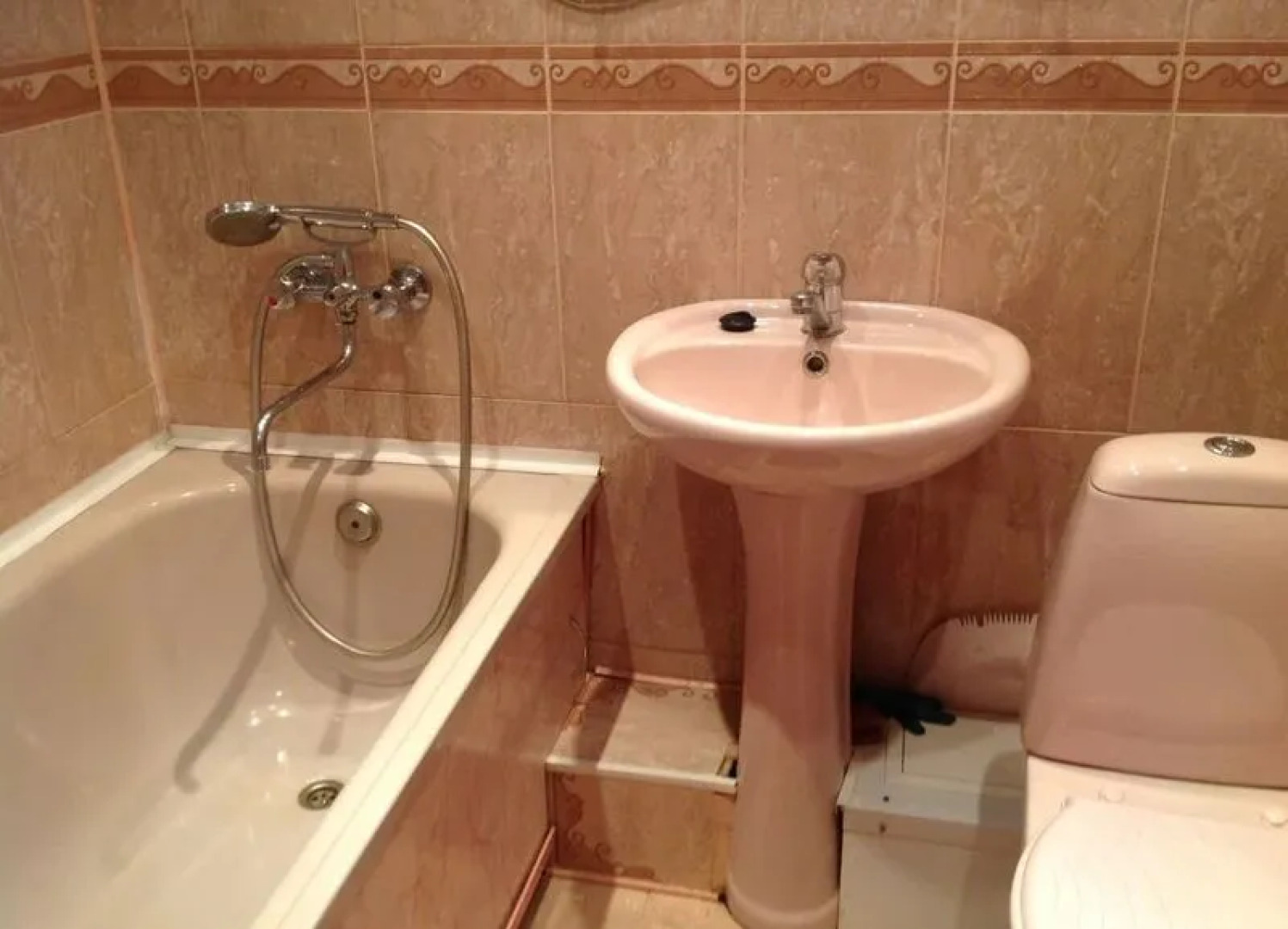 Алатырь Нефтеюганск, мкр. 3, д. 13