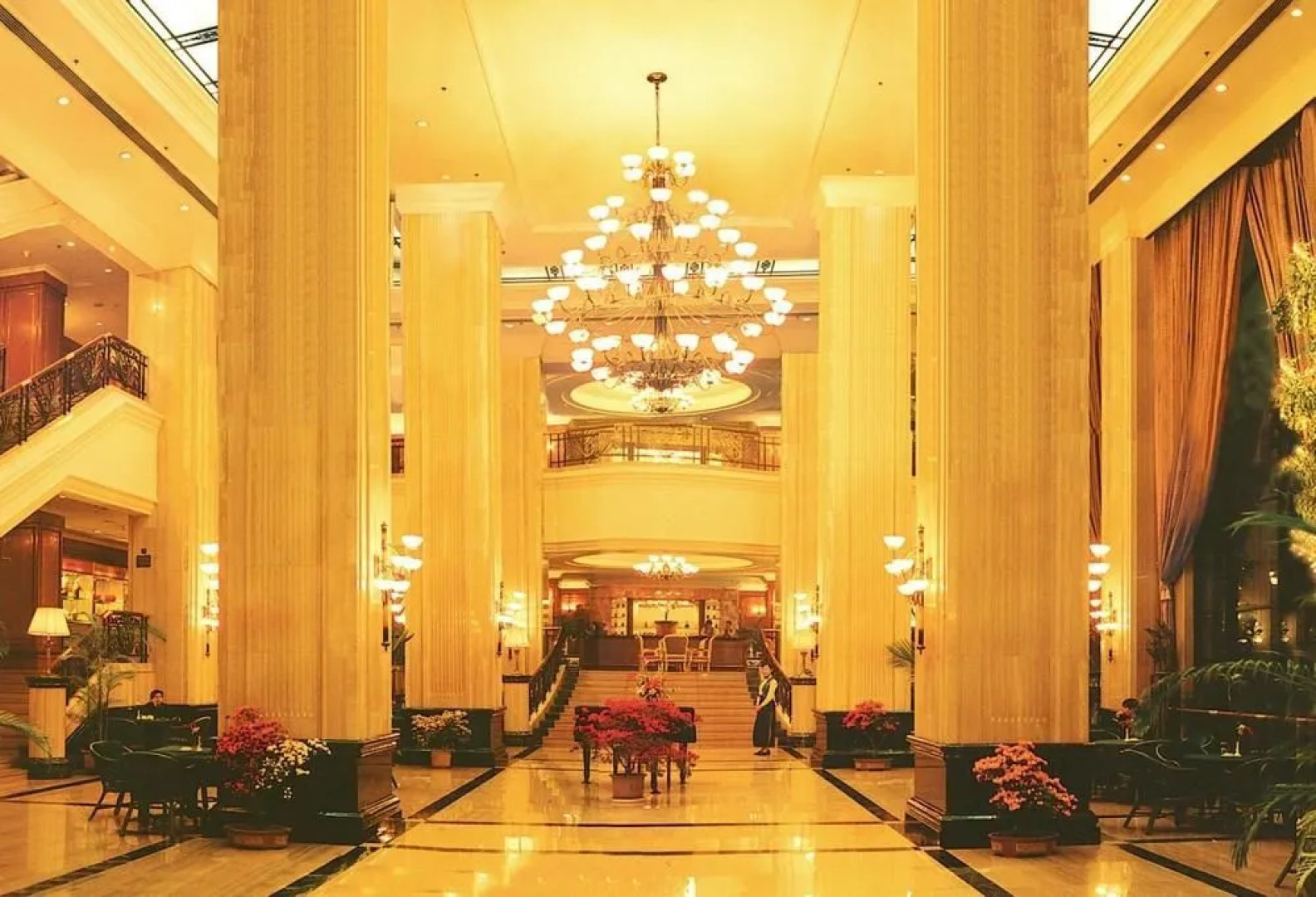 International Grand Hotel