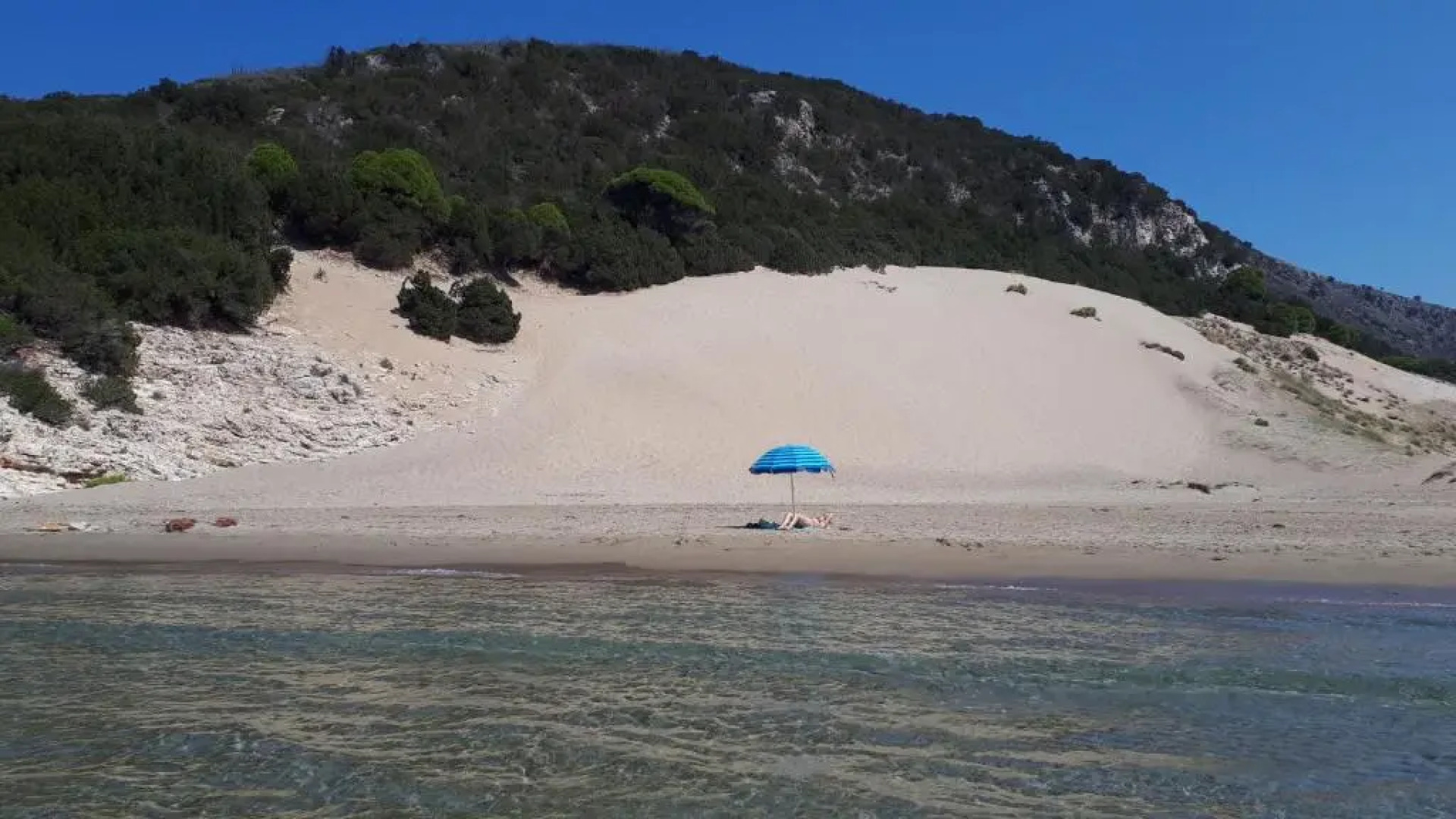 Villa Dunes 350m from the sandy beach