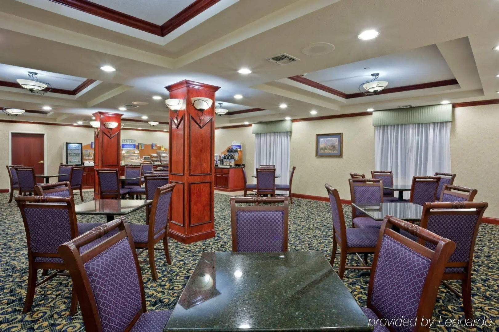 Holiday Inn Express & Suites Pampa by IHG