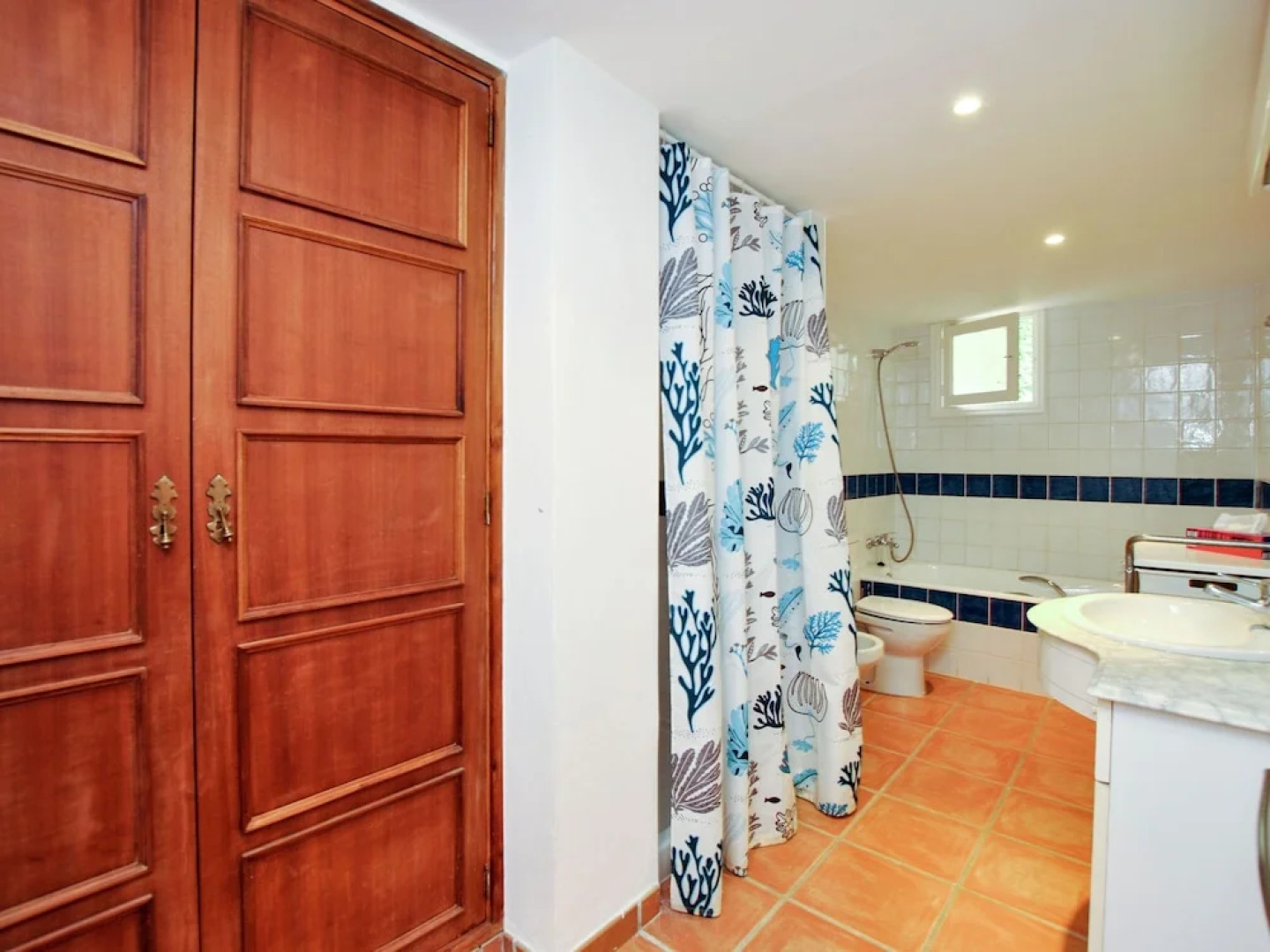 Spacious Mansion in Alaró With Swimming Pool