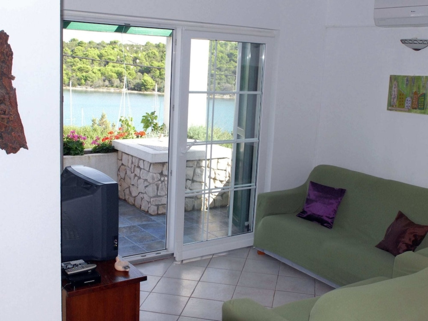 Holiday Home in Veli Rat Near Saharun