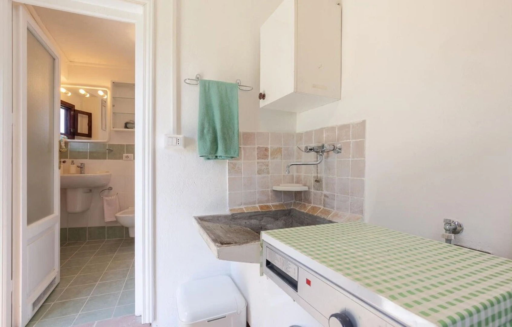 Stunning Home in Piazza al Serchio With 2 Bedrooms and Wifi