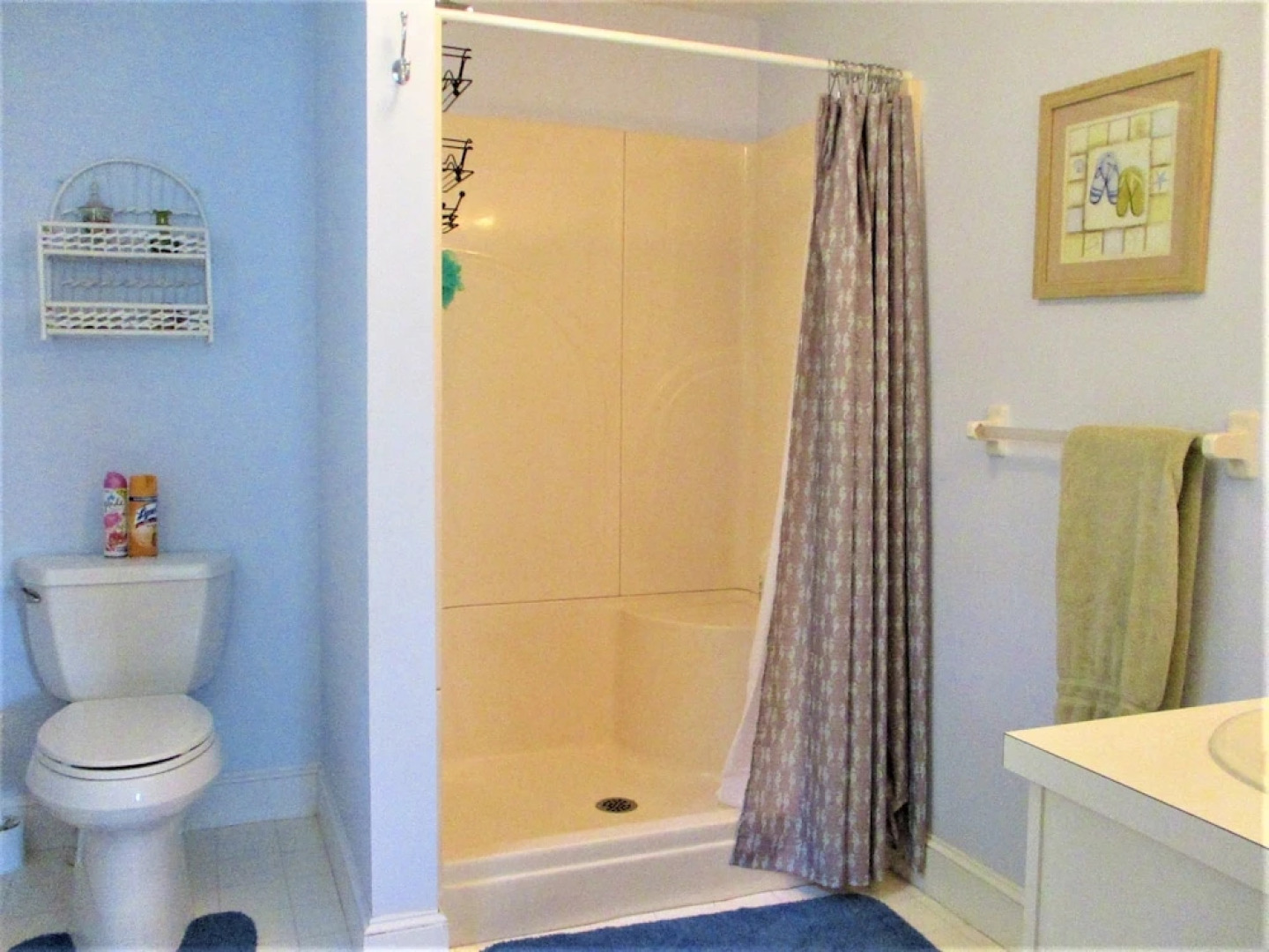 5 Cedar Land - 3 Bedroom House