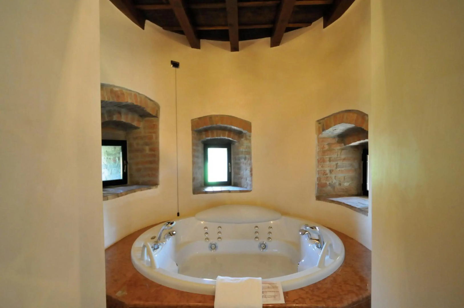 Отель Residenza Torre di San Martino
