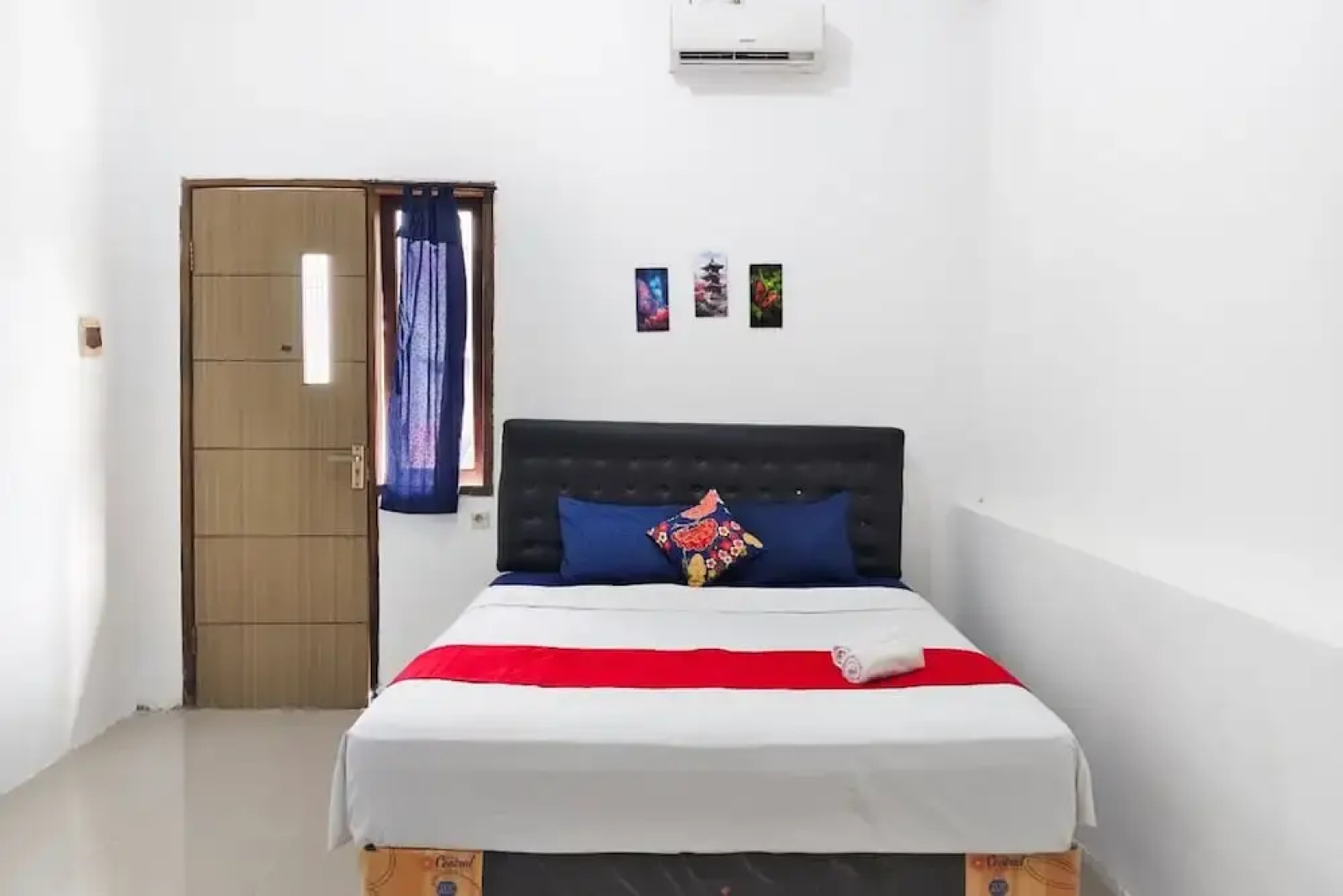 TwoSpaces Living at Bypass Homestay, Mojokerto