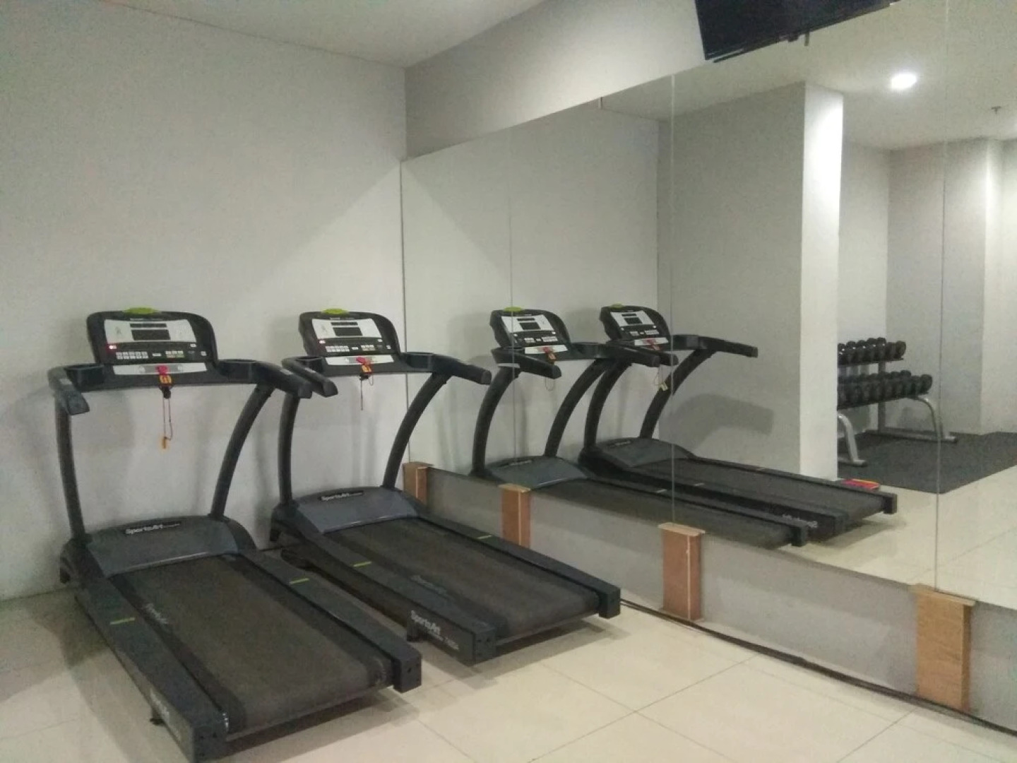 Modern Style Studio Tamansari Mahogany Apartment with City View