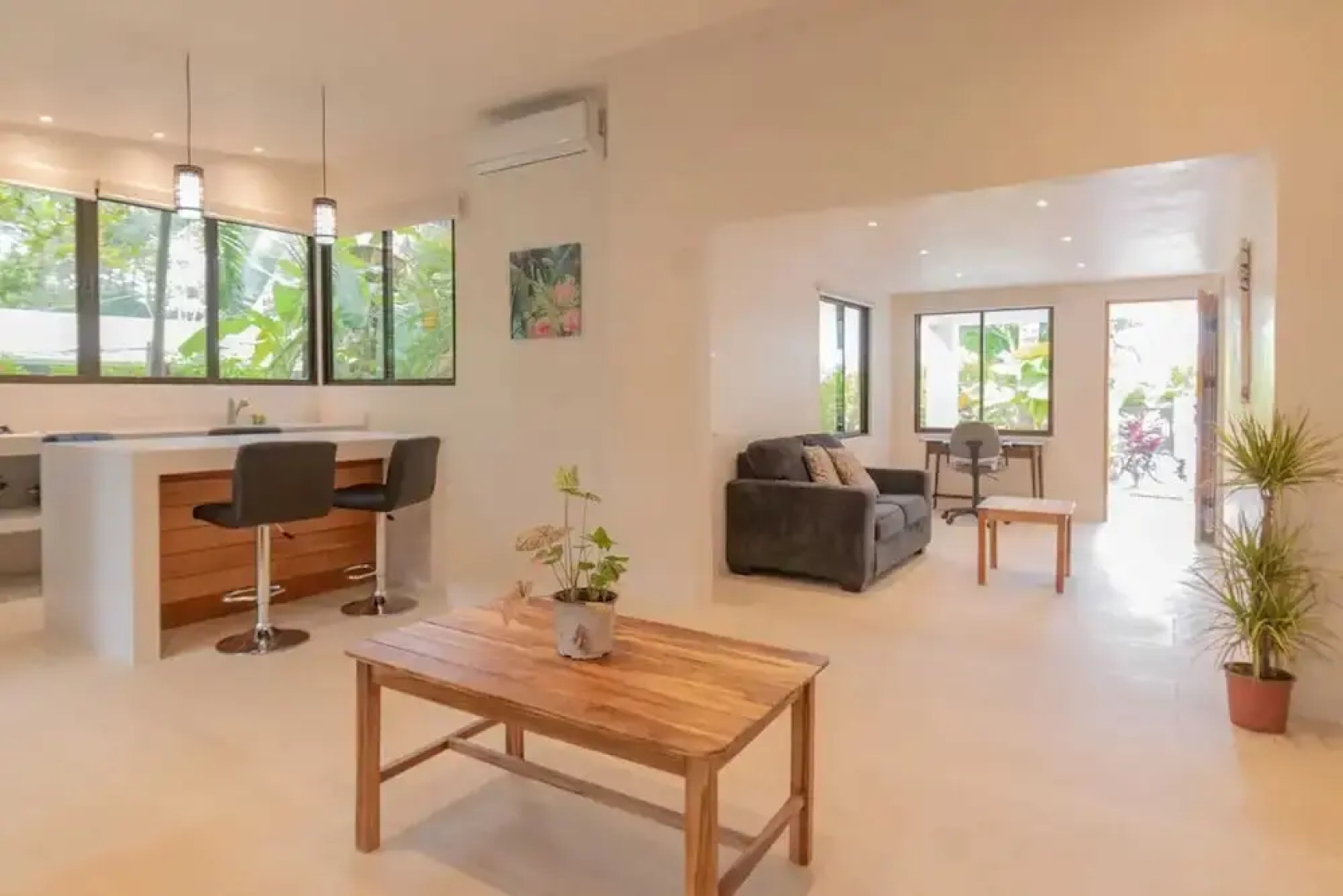 Surfside Apartments Mal Pais