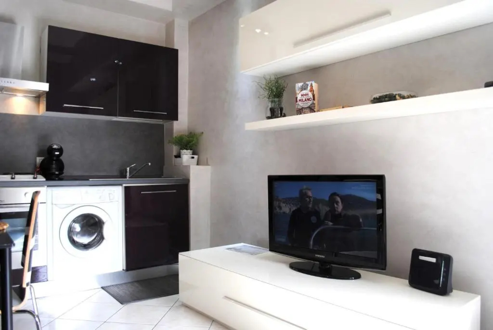 Bnbook - Green Zone Studio