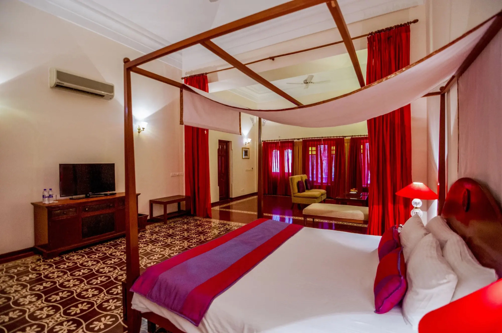 Taj Usha Kiran Palace, Gwalior