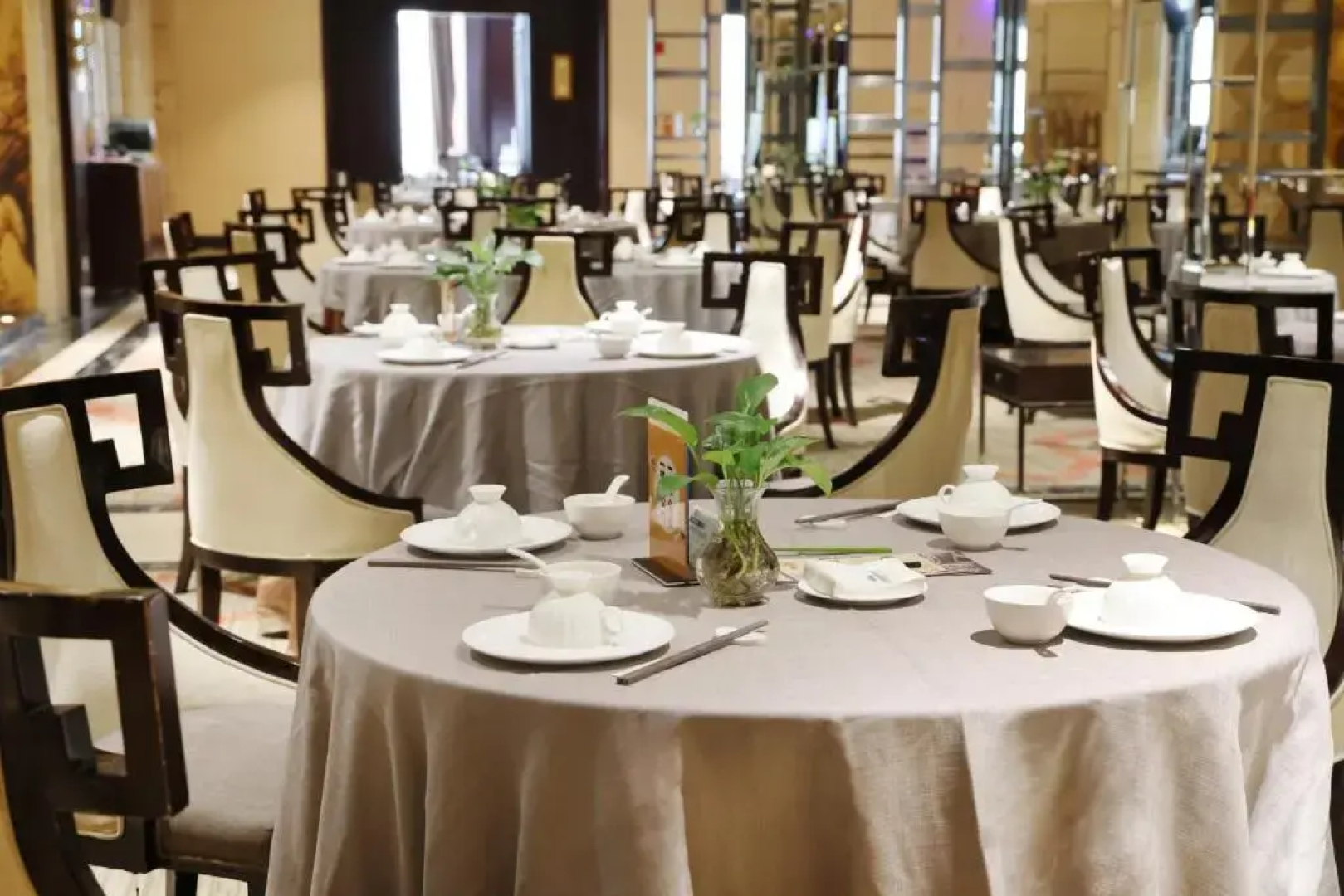 Howard Johnson by Wyndham Changsheng Plaza Meizhou